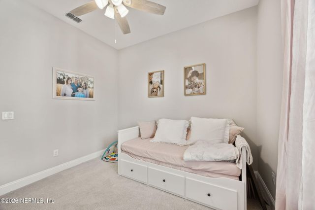 668 RUM RUNNER Way, St. Johns, FL 32259