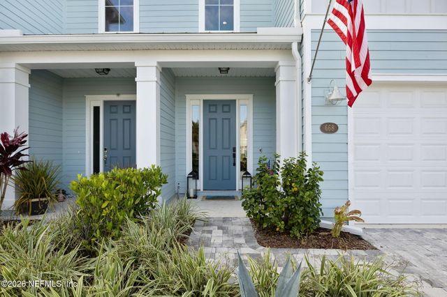 668 RUM RUNNER Way, St. Johns, FL 32259