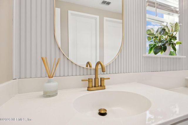 668 RUM RUNNER Way, St. Johns, FL 32259