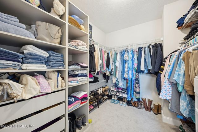 668 RUM RUNNER Way, St. Johns, FL 32259