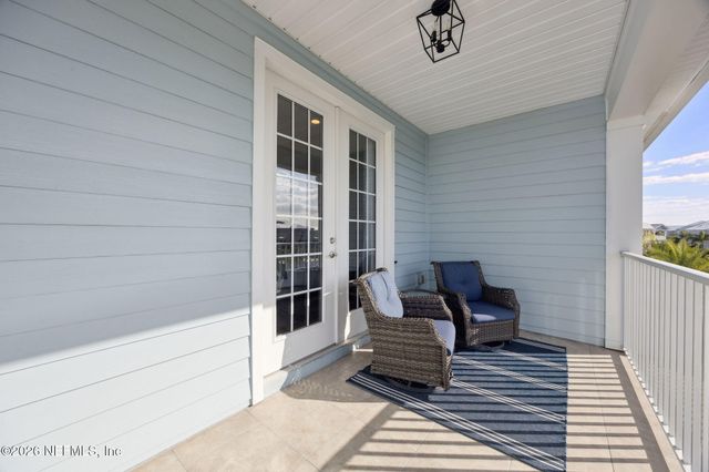 668 RUM RUNNER Way, St. Johns, FL 32259