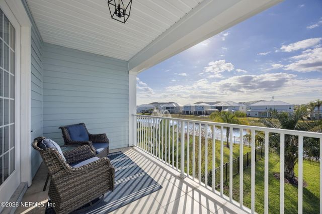 668 RUM RUNNER Way, St. Johns, FL 32259