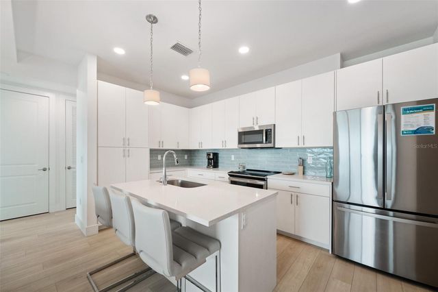 300 150TH AVENUE 510, Madeira Beach, FL 33708