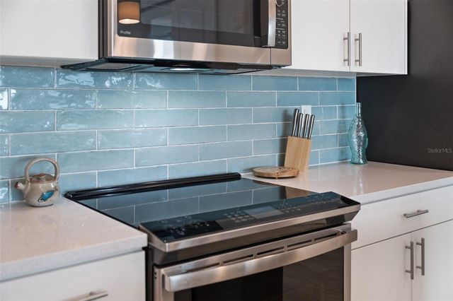 300 150TH AVENUE 510, Madeira Beach, FL 33708