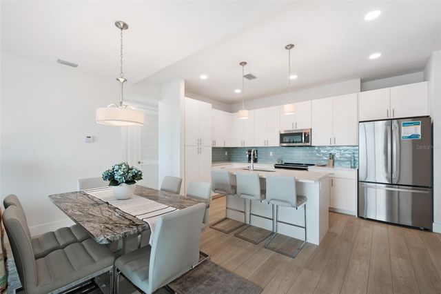 300 150TH AVENUE 510, Madeira Beach, FL 33708