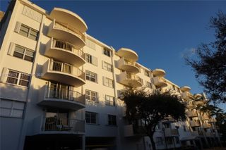 210 Seaview Drive 308, Key Biscayne, FL 33149