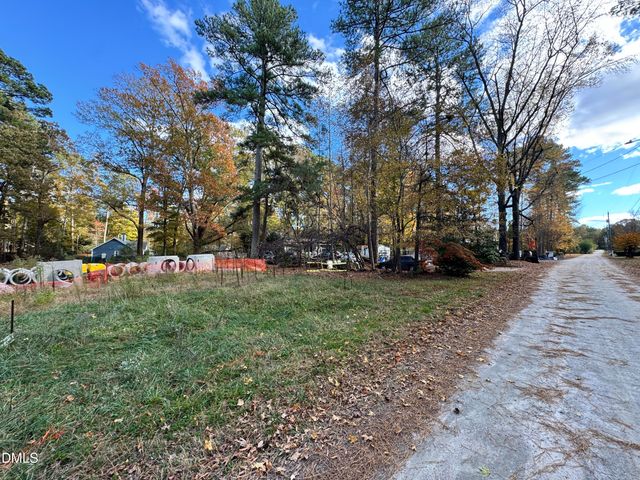 111 Forest Green Drive, Cary, NC 27511