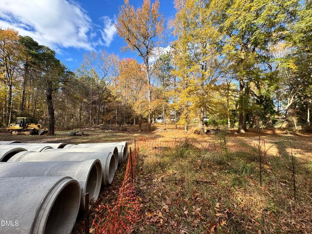 111 Forest Green Drive, Cary, NC 27511