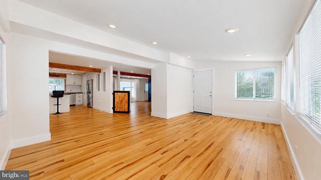 317 QUEEN ST, Woodbury, NJ 08096