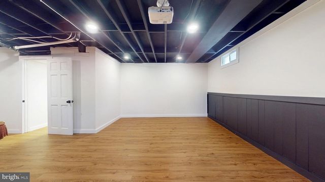 317 QUEEN ST, Woodbury, NJ 08096