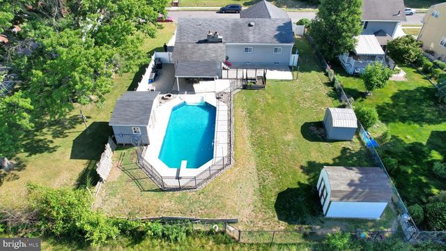 317 QUEEN ST, Woodbury, NJ 08096
