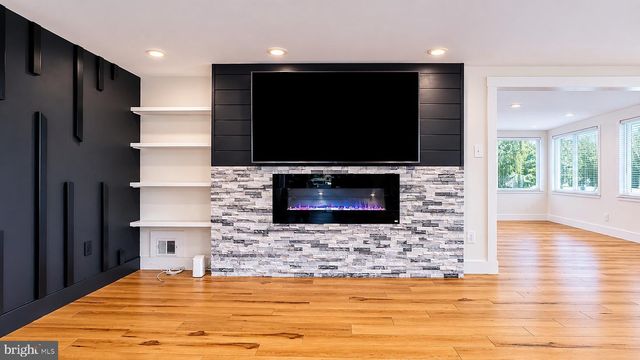317 QUEEN ST, Woodbury, NJ 08096