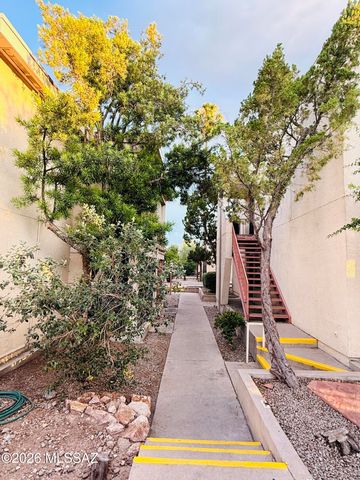 1600 N Wilmot Rd Unit 236, Tucson, AZ 85712