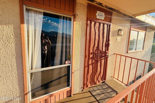 1600 N Wilmot Rd Unit 236, Tucson, AZ 85712