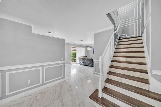 149 Bellezza Terrace, Royal Palm Beach, FL 33411