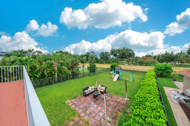 149 Bellezza Terrace, Royal Palm Beach, FL 33411