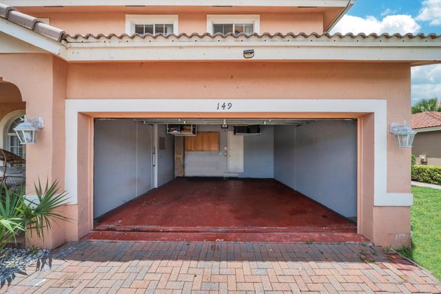 149 Bellezza Terrace, Royal Palm Beach, FL 33411