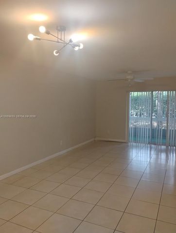 729 NW 92 AV 729 729, Plantation, FL 33324