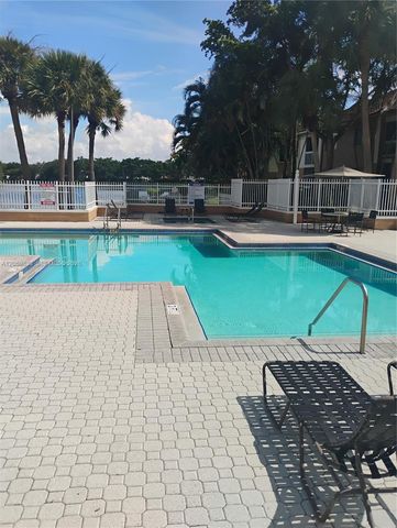 729 NW 92 AV 729 729, Plantation, FL 33324