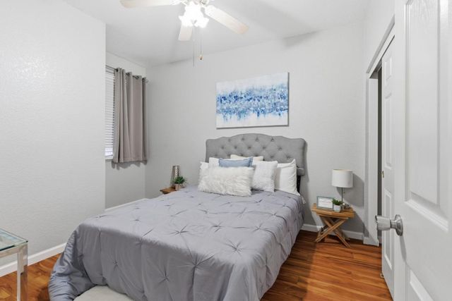 960 Kirkwood Way, Lathrop, CA 95330