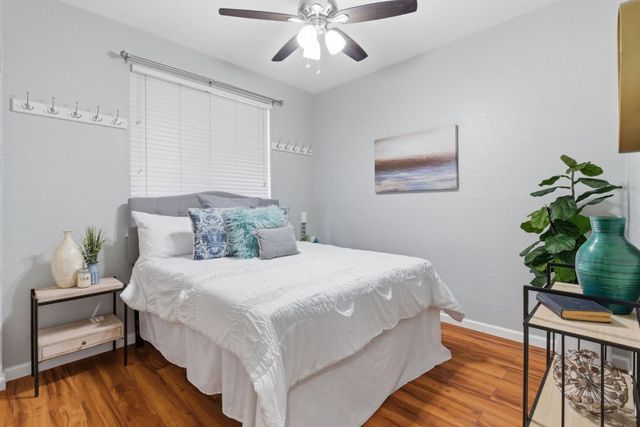 960 Kirkwood Way, Lathrop, CA 95330