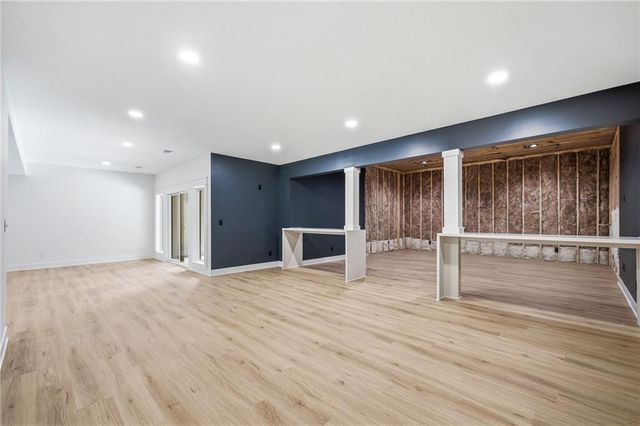 1149 Hummingbird Court, Greenwood, MO 64034
