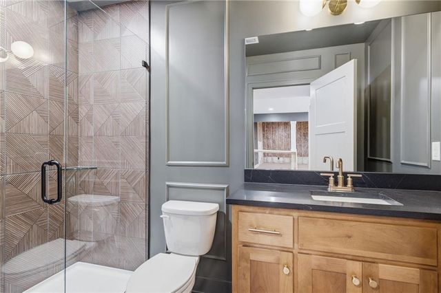 1149 Hummingbird Court, Greenwood, MO 64034
