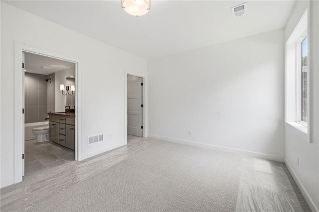 1149 Hummingbird Court, Greenwood, MO 64034
