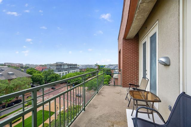 5055 Addison Circle 713, Addison, TX 75001