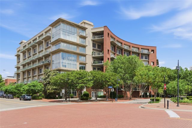 5055 Addison Circle 713, Addison, TX 75001