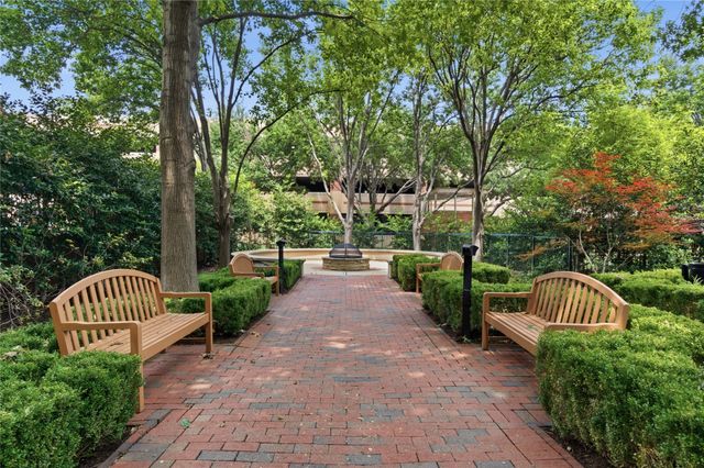 5055 Addison Circle 713, Addison, TX 75001