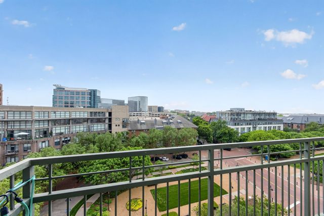 5055 Addison Circle 713, Addison, TX 75001