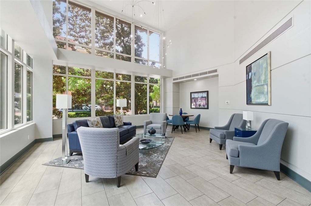 5055 Addison Circle 713, Addison, TX 75001