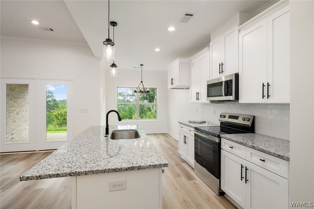 445 Creek Side Loop, Tuscaloosa, AL 35404