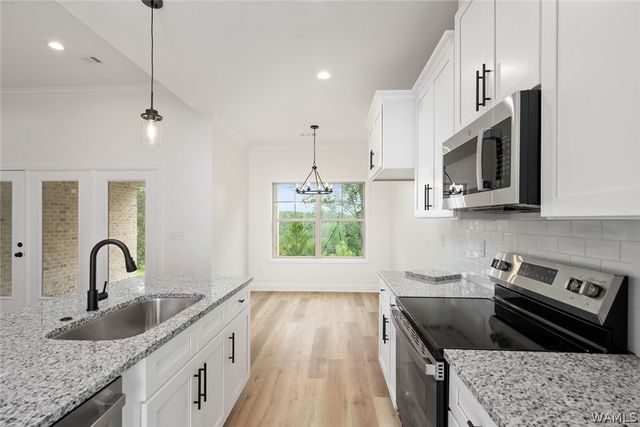 445 Creek Side Loop, Tuscaloosa, AL 35404