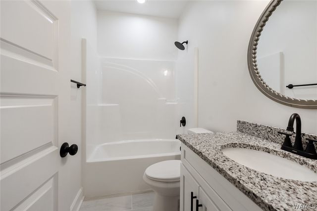 445 Creek Side Loop, Tuscaloosa, AL 35404