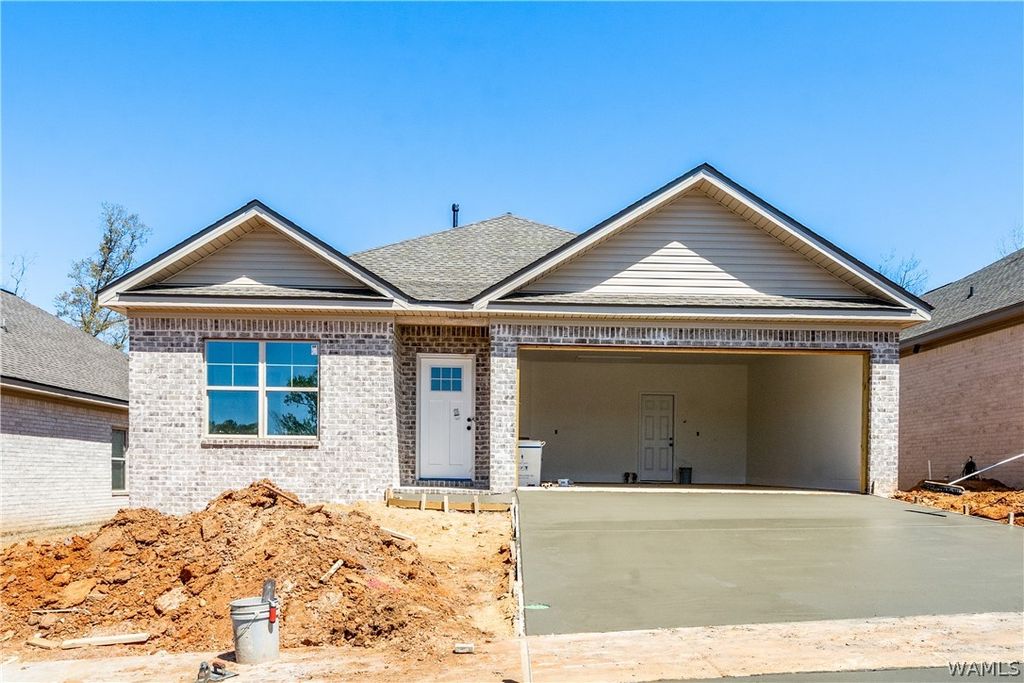 445 Creek Side Loop, Tuscaloosa, AL 35404