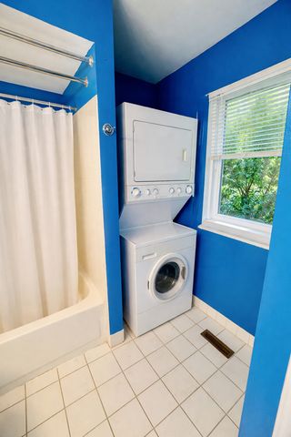 3349 Beacon Street 39, North Chicago, IL 60064