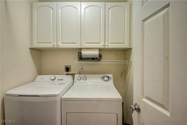 1324 NE 23rd TER, Cape Coral, FL 33909