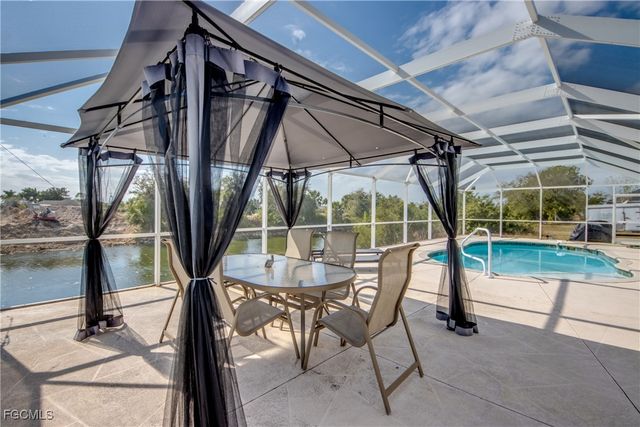 1324 NE 23rd TER, Cape Coral, FL 33909