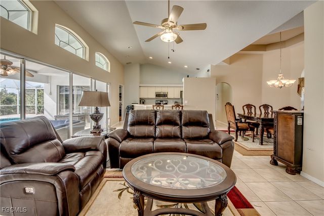 1324 NE 23rd TER, Cape Coral, FL 33909