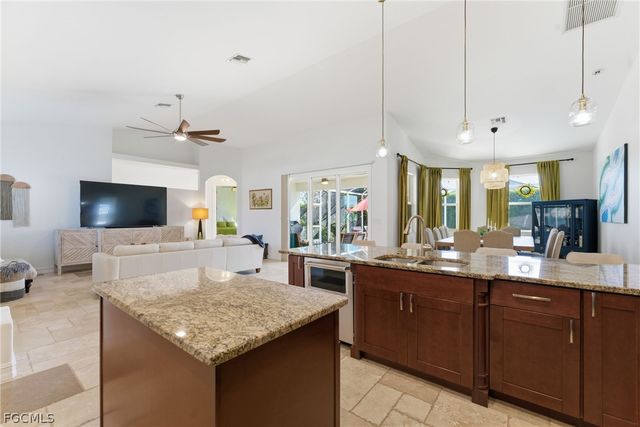 3905 Agualinda BLVD, Cape Coral, FL 33914