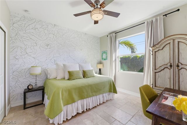 3905 Agualinda BLVD, Cape Coral, FL 33914