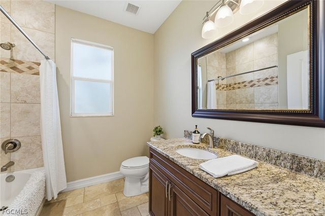 3905 Agualinda BLVD, Cape Coral, FL 33914