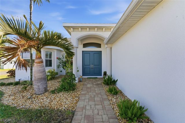 3905 Agualinda BLVD, Cape Coral, FL 33914