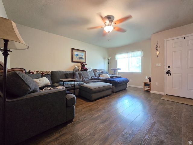 6914 S MYSTERIA LN, Midvale, UT 84047