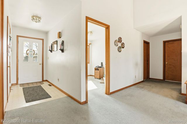 7045 Hospital Road, Tittabawassee Township, MI 48623