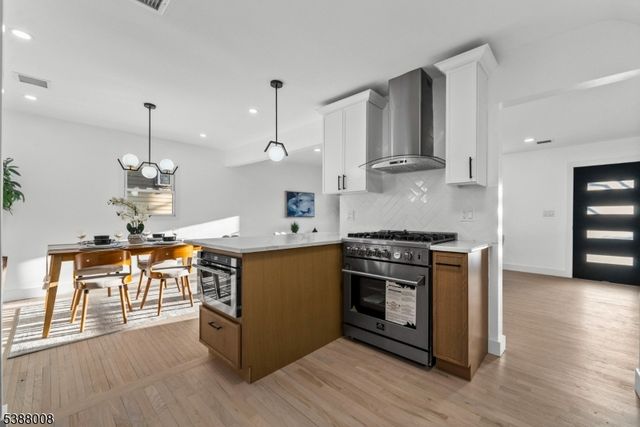 177 Rockwood Pl, Englewood City, NJ 07631