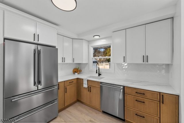 177 Rockwood Pl, Englewood City, NJ 07631