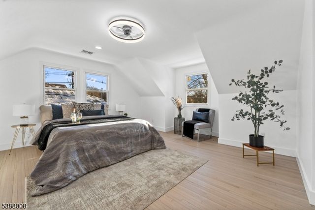 177 Rockwood Pl, Englewood City, NJ 07631